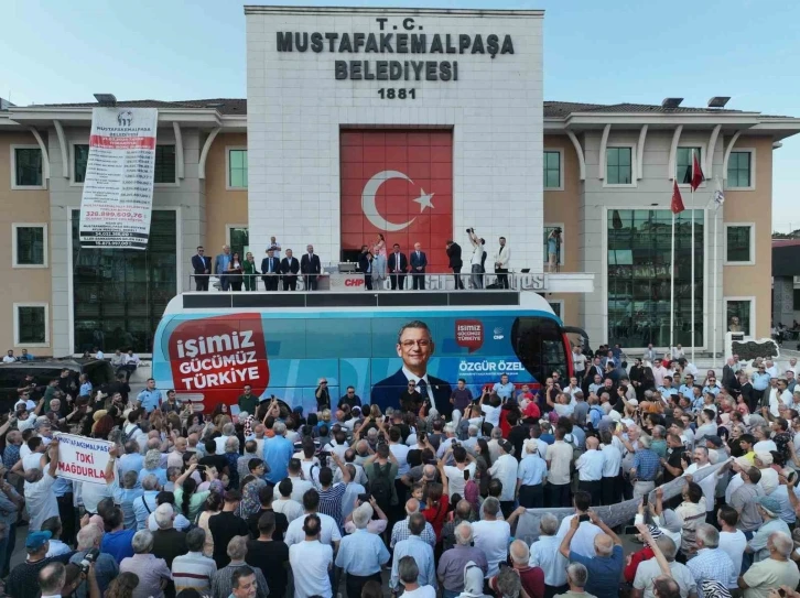 CHP Genel Başkanı Özel: “Yaparsa Bozbey yapar”
