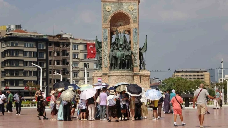 Çinli grubun yeni durağı Taksim oldu
