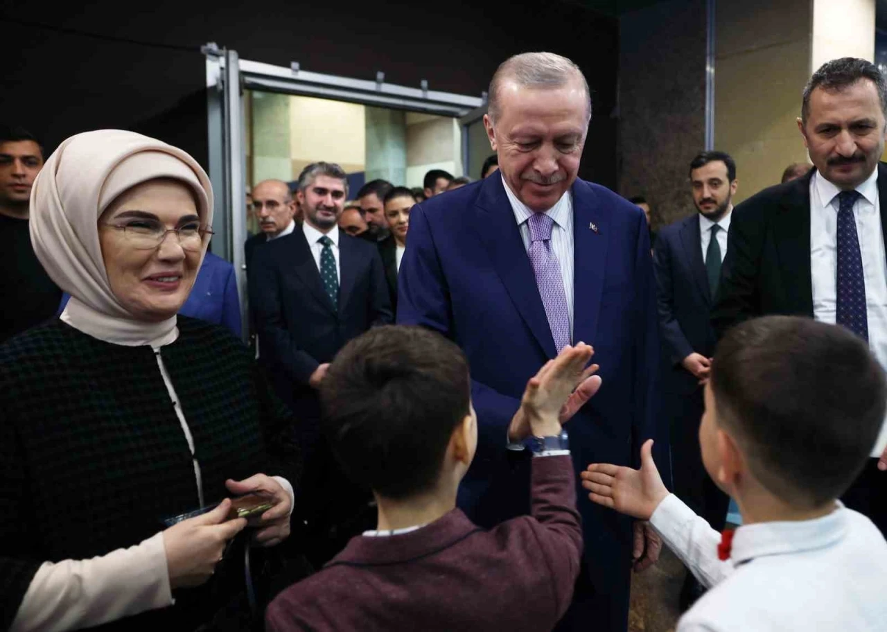 Cumhurbaşkanı Erdoğan: "Türkiye Yüzyılı inşallah siz çocuklarımızın da yüzyılı olacak"
