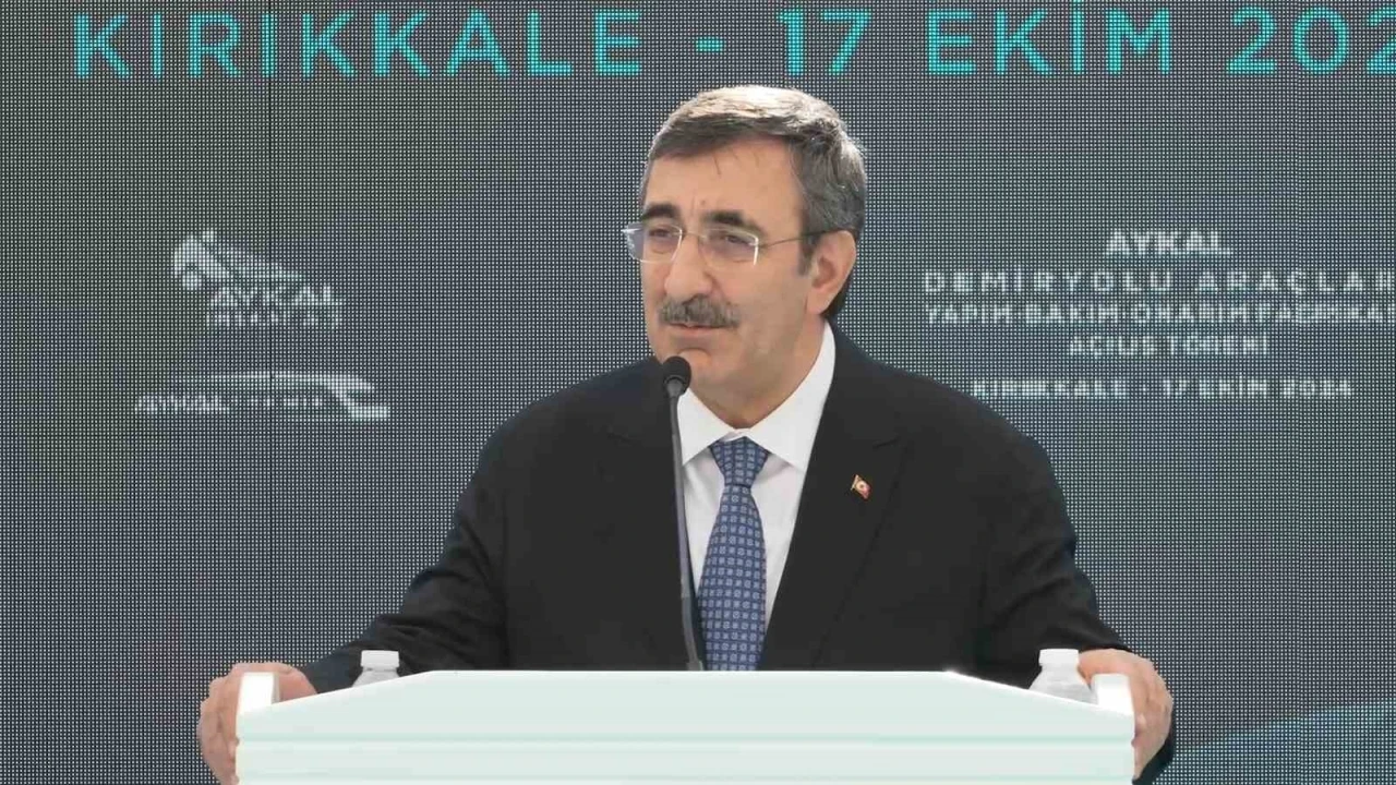 Cumhurbaşkanı Yardımcısı Yılmaz: "Avrupa Birliği’nin sınırda karbon düzenlemesi, 2026’da devreye giriyor"
