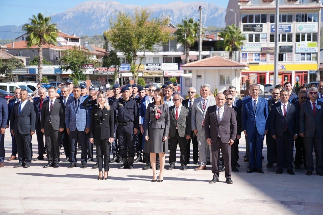 Cumhuriyet’in 101. Yılı Seydikemer’de Törenle Anıldı