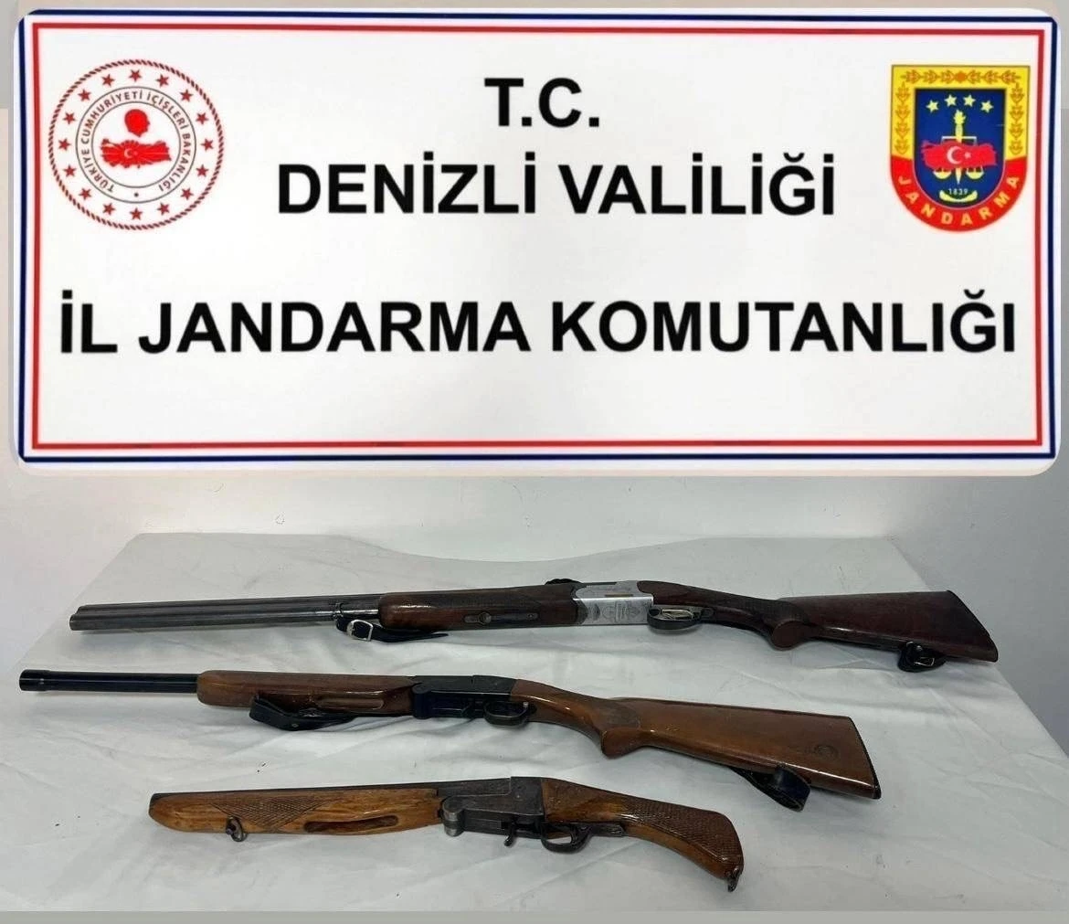 Denizli’de çok sayıda silahla yakalanan 6 şüpheli gözaltına alındı
