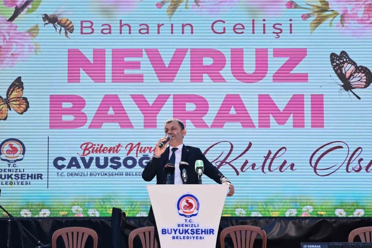 Denizli’de nevruz ateşi yandı, baharın coşkusu meydana taştı
