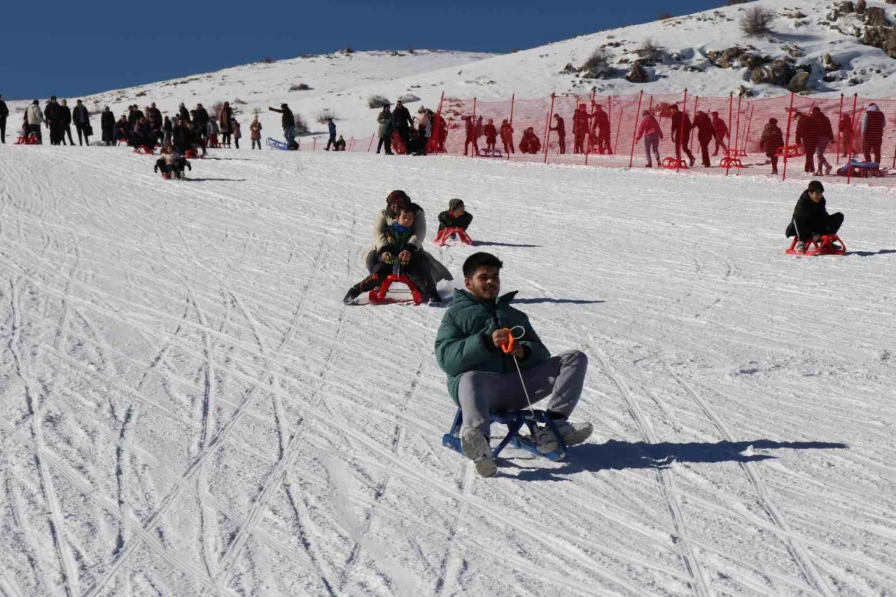 Kayak Tutkunları Denizli’de Buluştu