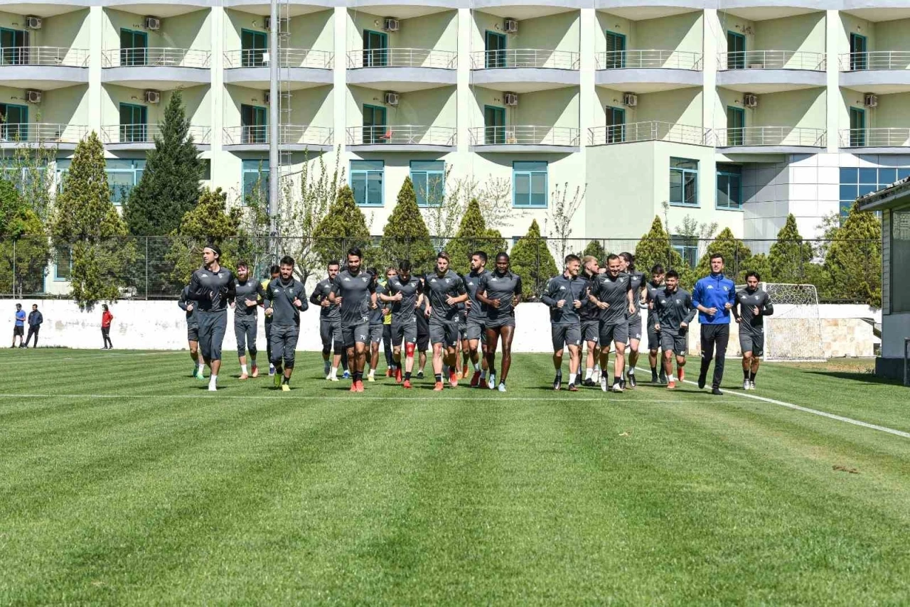 Denizlispor Başkanı Erhan Ergil’den şok iddia!
