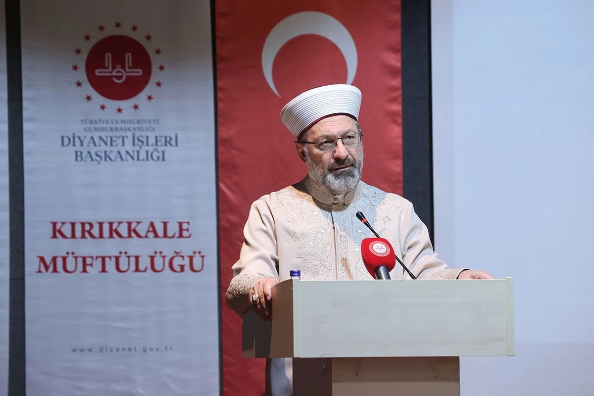 Diyanet İşleri Başkanı Erbaş: "Dünyadaki sorunların çözümü İslam’da"
