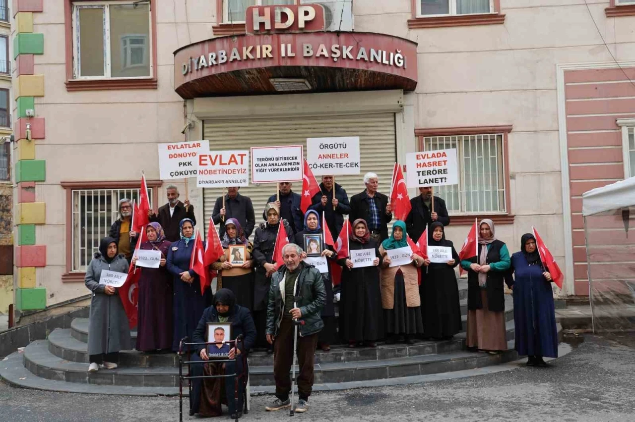 Diyarbakır’da evlat nöbetindeki aile sayısı 380’e yükseldi
