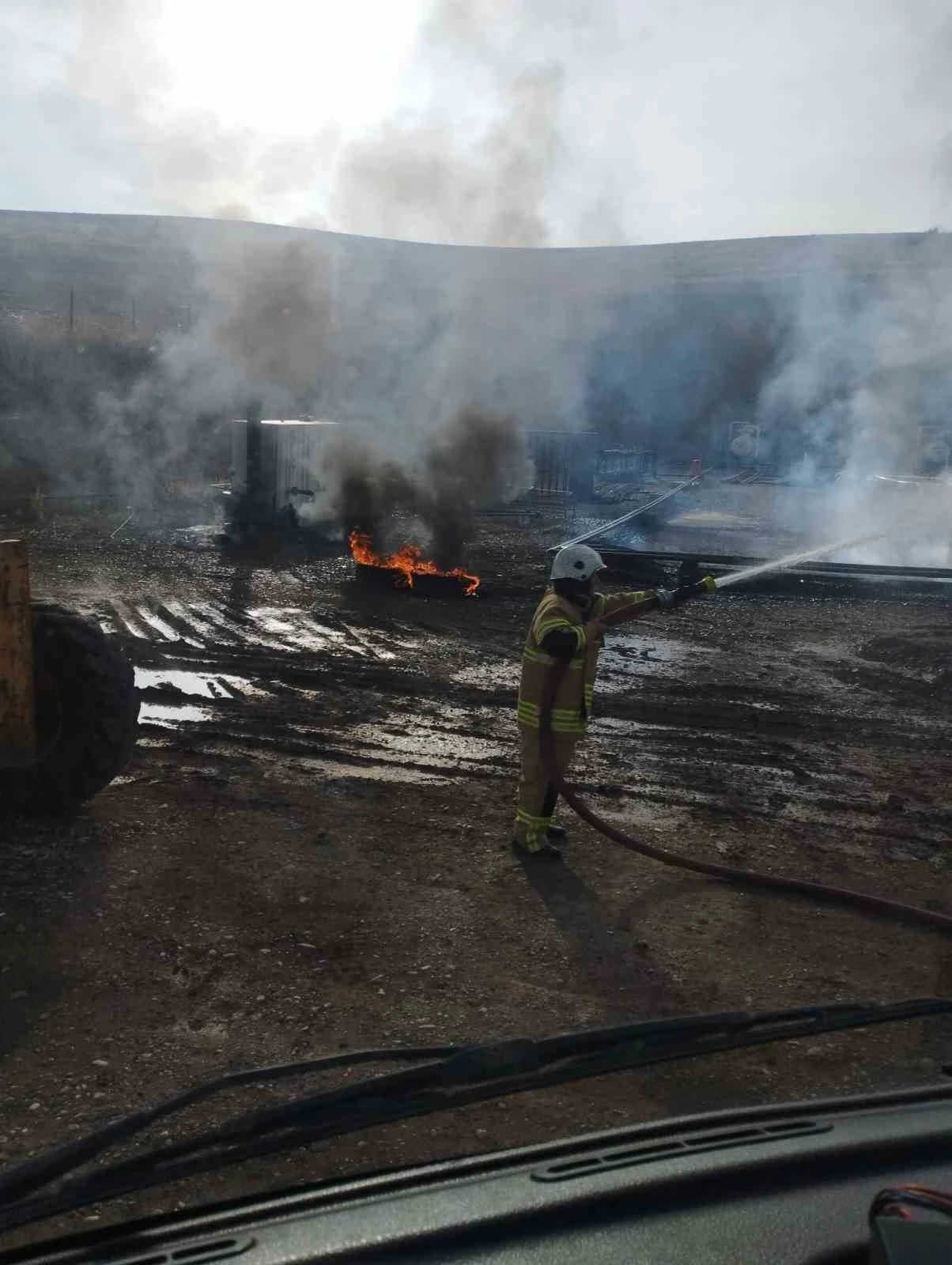 Diyarbakır’da petrol kuyusunda yangın
