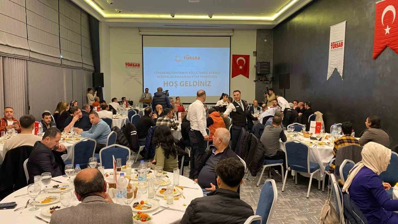 Diyarbakır’da turizmciler iftarda bir araya geldi
