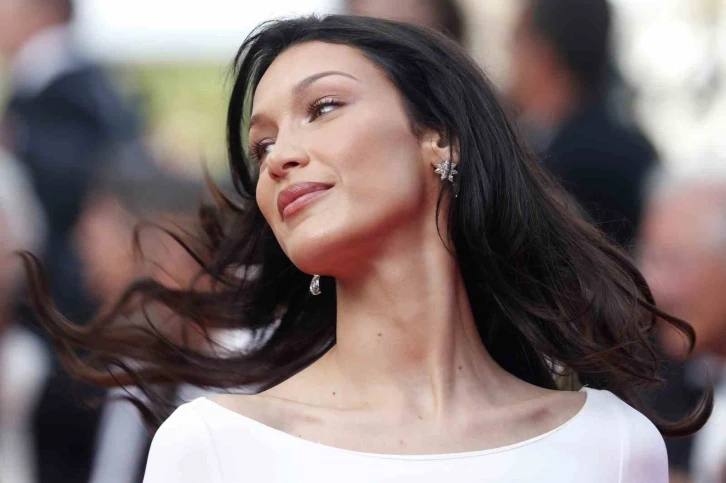 Dünyaca ünlü markadan skandal “Bella Hadid” özrü
