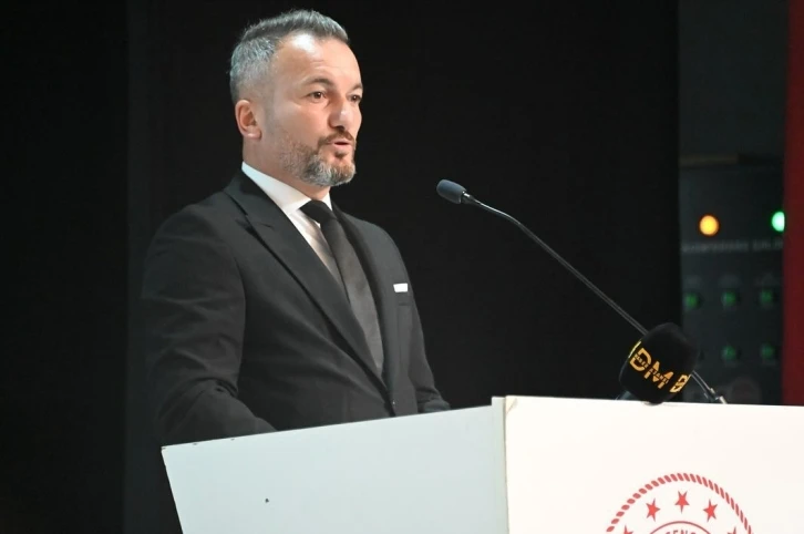 Düzce ASKF Başkanı Postoğlu güven tazeledi
