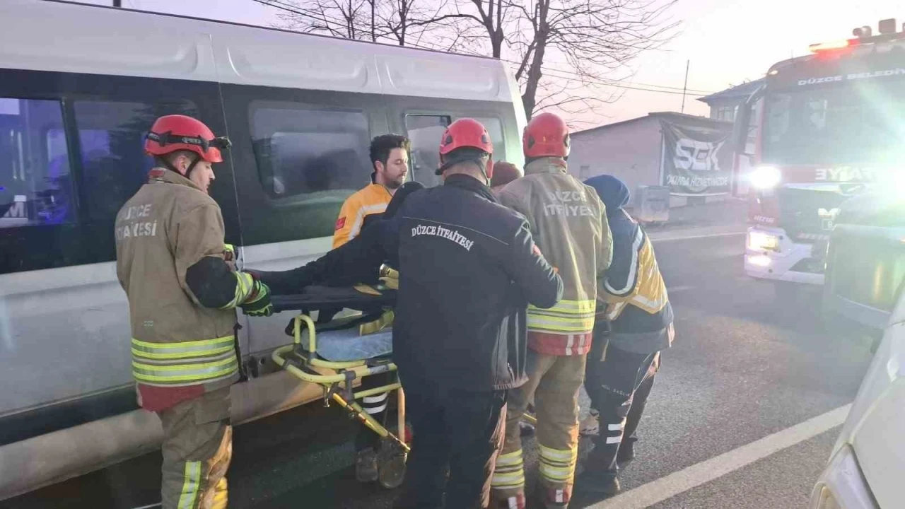 Düzce’de kazalarda 2 kişi öldü 139 kişi yaralandı
