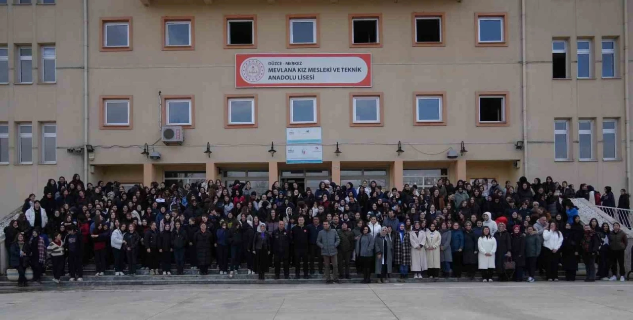 Düzce’de okullarda yangın güvenliği eğitimi
