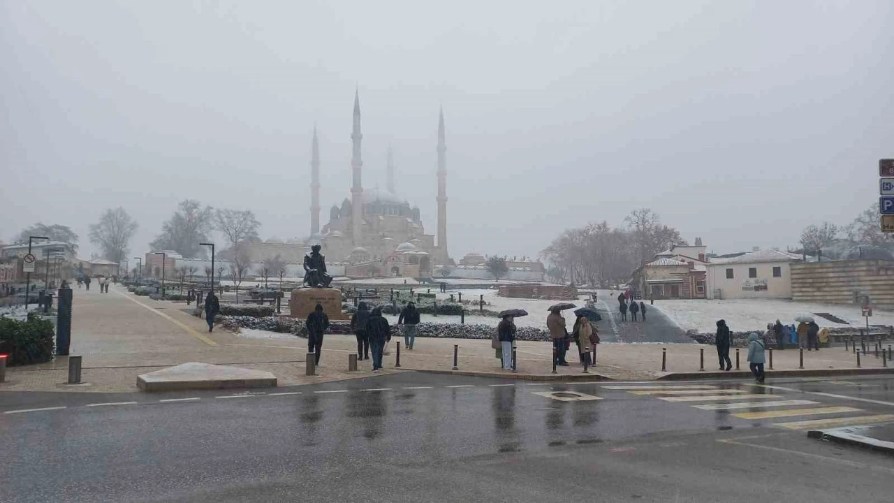 Edirne’de motokuryelerin trafiğe çıkışı yasaklandı
