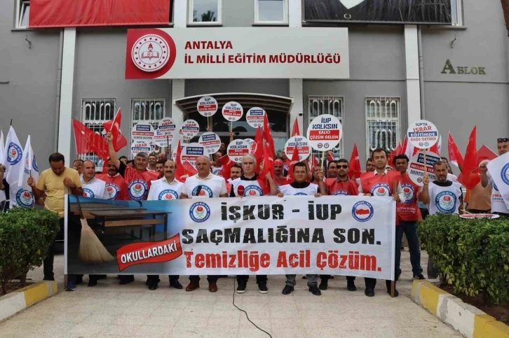 Eğitim Bir Sen’den İUP protestosu
