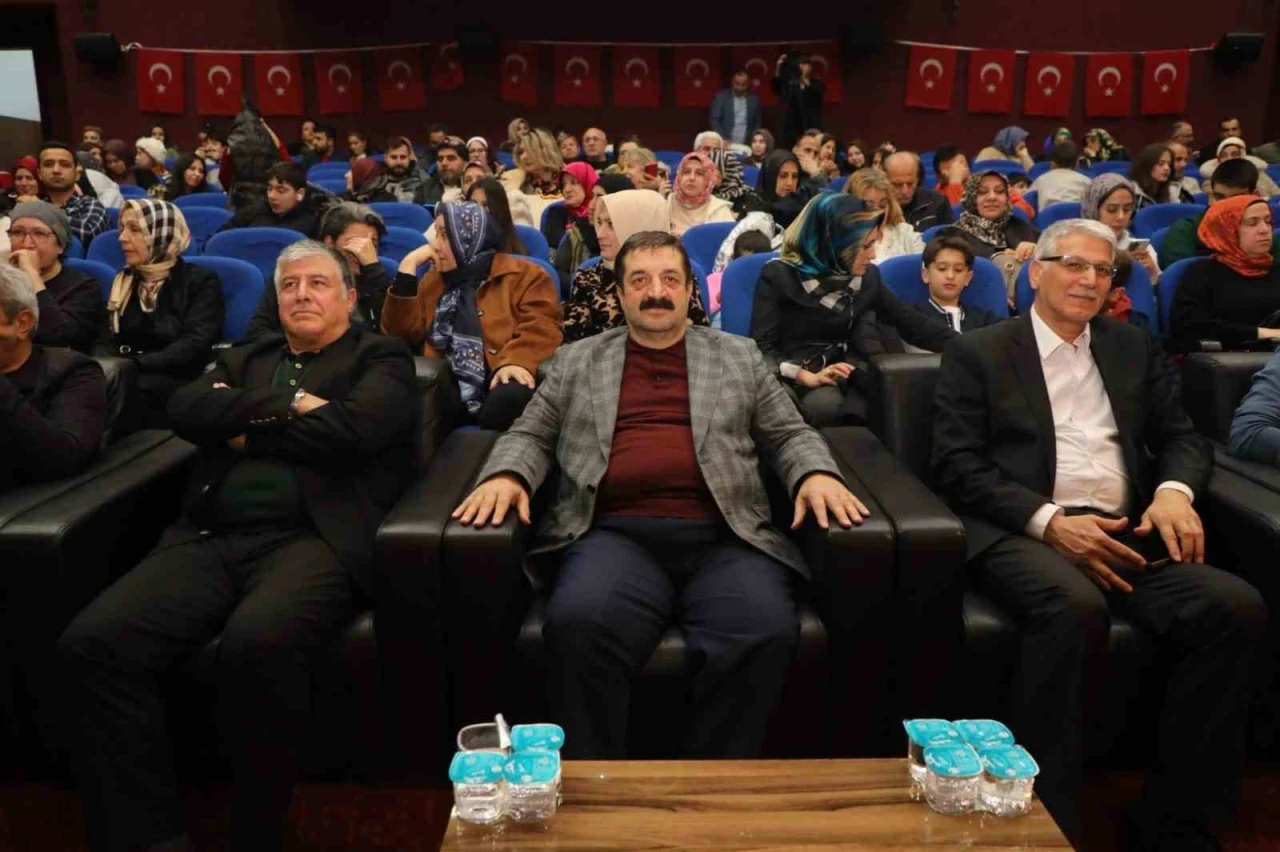 Elazığ Belediyesi, Yeşilçam film müzikleri konseri düzenledi

