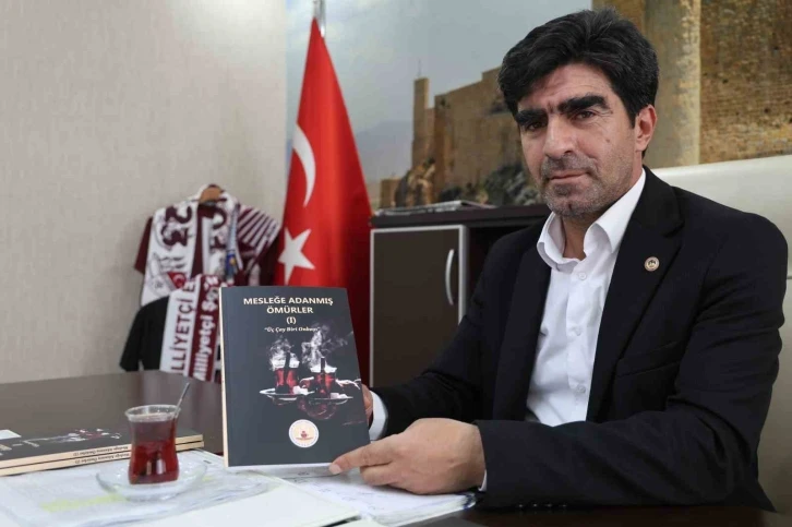 Elazığ’da ‘Mesleğe Adanmış Ömürler’ kitap haline geldi
