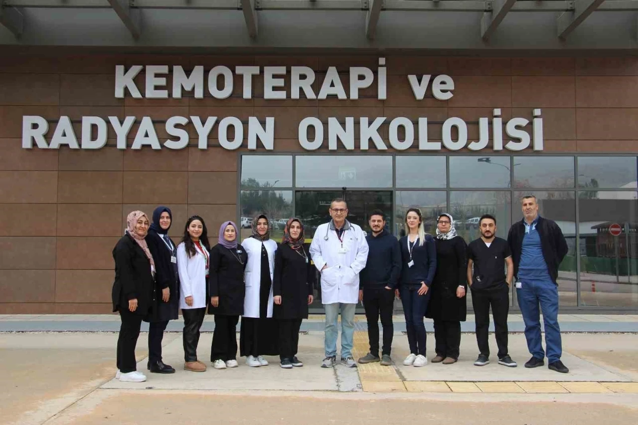 Elazığ Fethi Sekin Hastanesi Radyasyon Onkolojisi Kliniği Elazığ’a ve bölge illerine umut oldu
