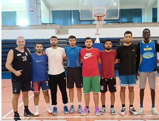 Erciyes Üniversitesi, basketbol takımları Bölgesel Lig maçlarına hazırlanıyor
