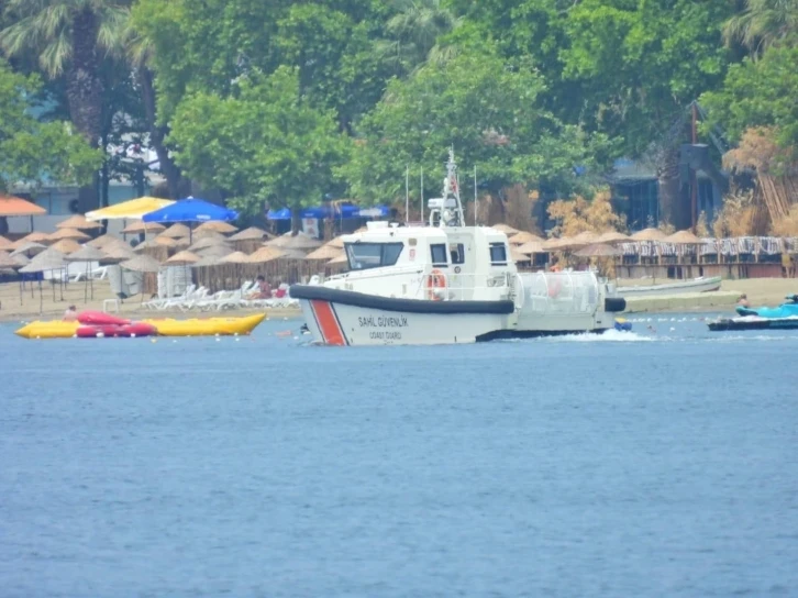 Erdek’te tatilciler deniz kazalarına karşı uyarılıyor
