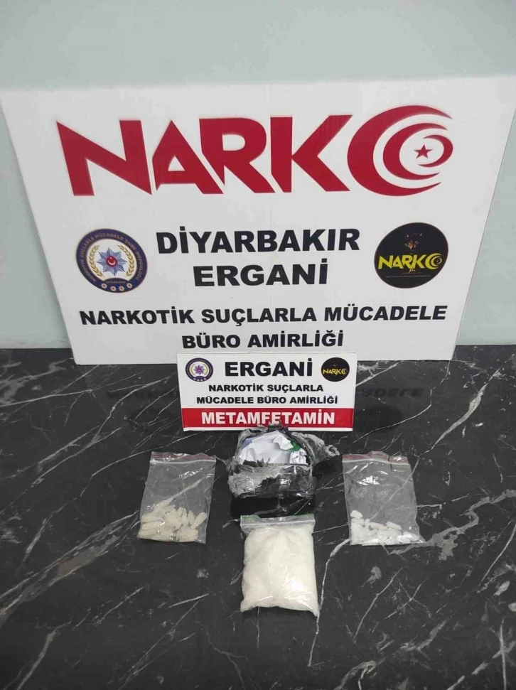 Ergani’de şüpheli şahsın üzerinde uyuşturucu ele geçirildi
