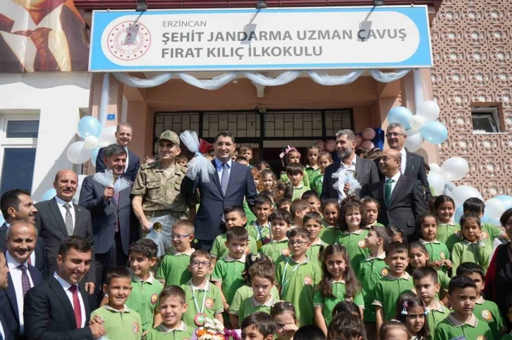 Erzincan’da  ilk ders zili çaldı
