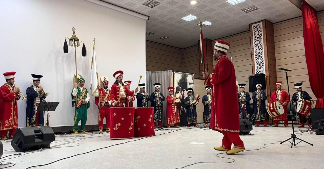 Erzincan’da mehter takımından coşkulu konser
