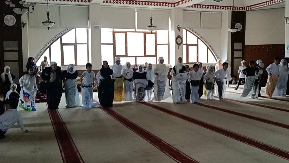 Erzincan’da &quot;Cami - Çocuk Buluşması&quot; etkinliği gerçekleştirildi
