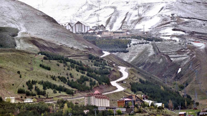 Erzurum’da sağanak yağışlar sürecek
