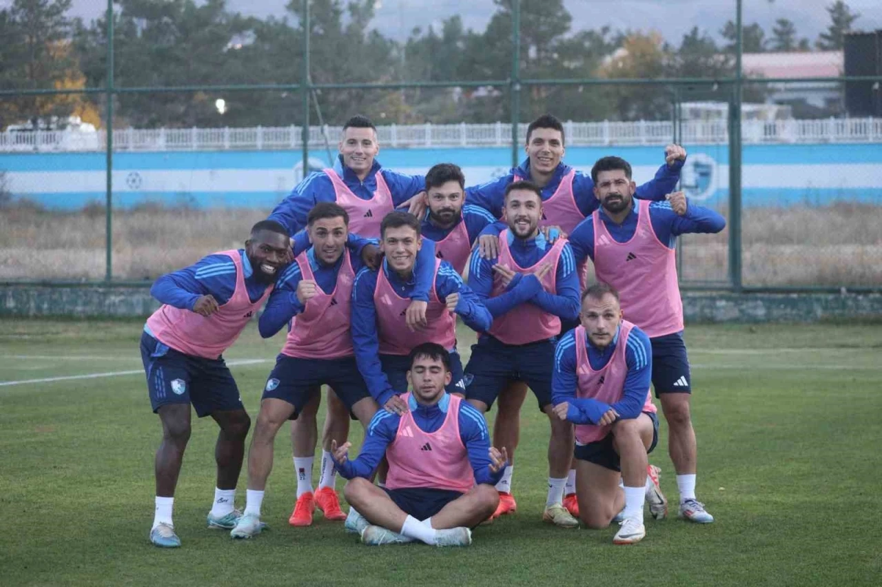 Erzurumspor FK, Pendikspor mesaisi başladı
