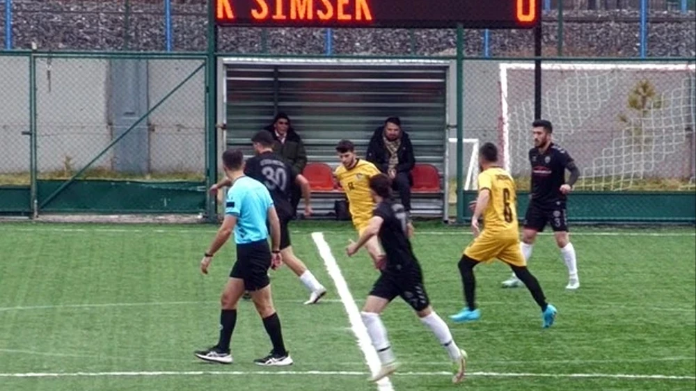 Esen Metalspor: 2 - Kocasinan Şimşekspor: 1