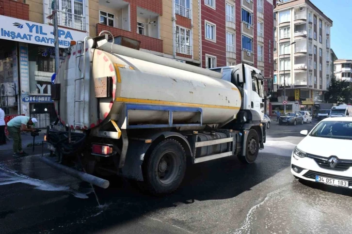 Esenyurt Belediyesi’nden temizlik seferberliği
