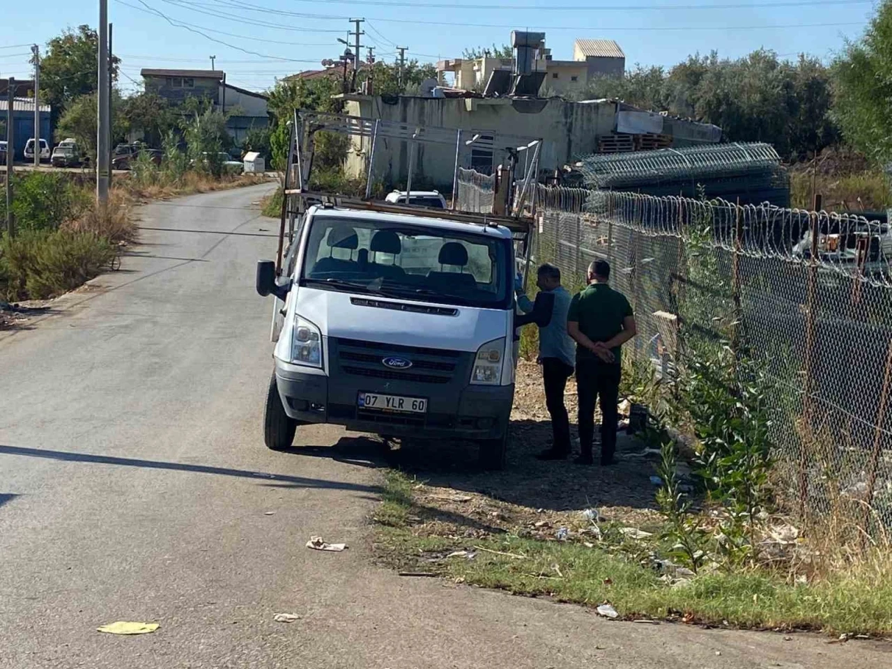 Eski çalıştığı iş yerinden kamyoneti aldı, 90 kilometrelik gece turu yapıp tekrar geri bıraktı
