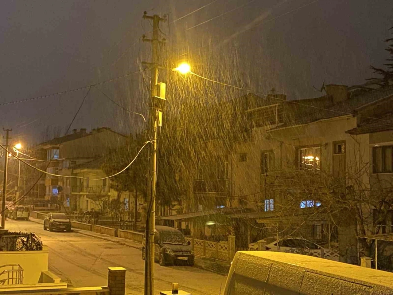 Eskişehir’de kar yağışı başladı
