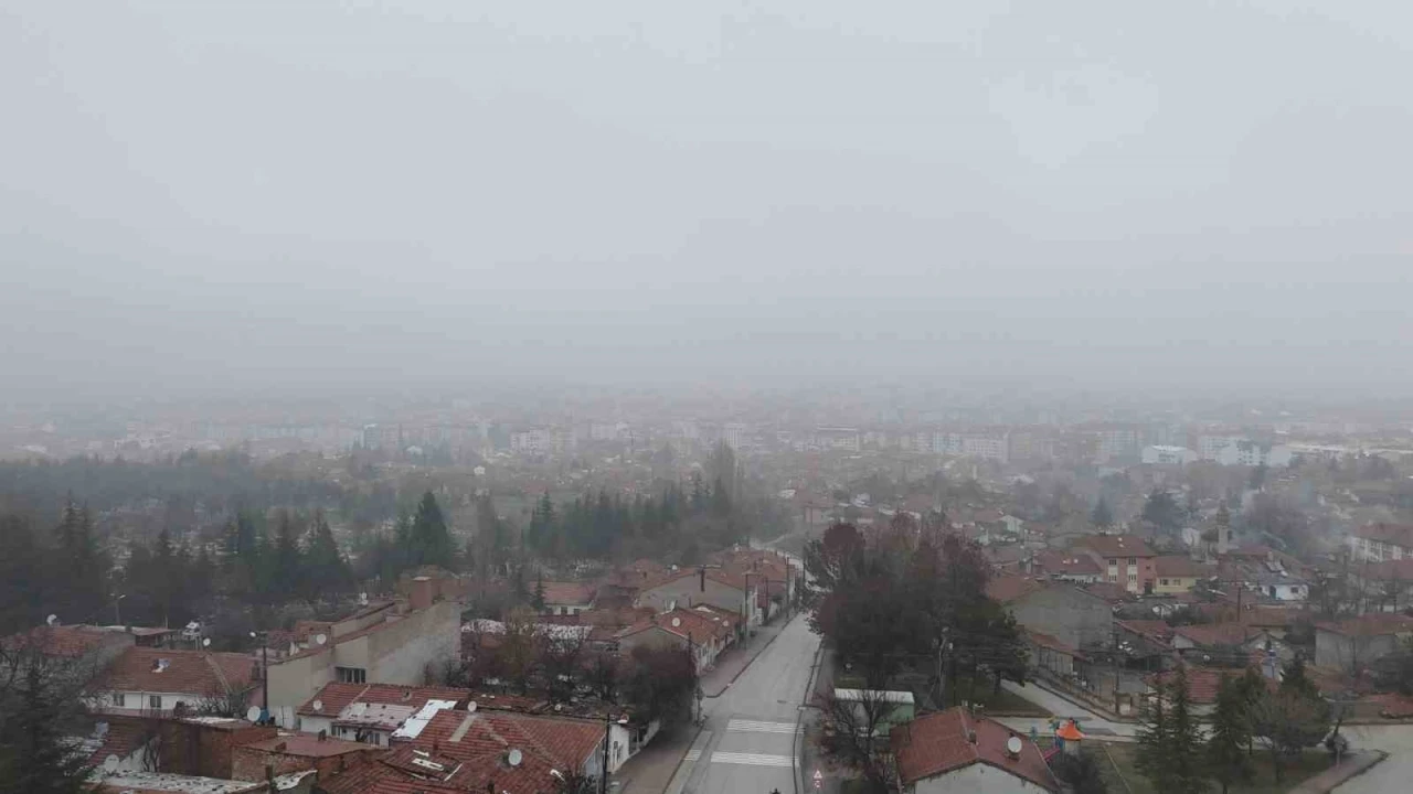 Eskişehir’de yoğun sis havadan görüntülendi
