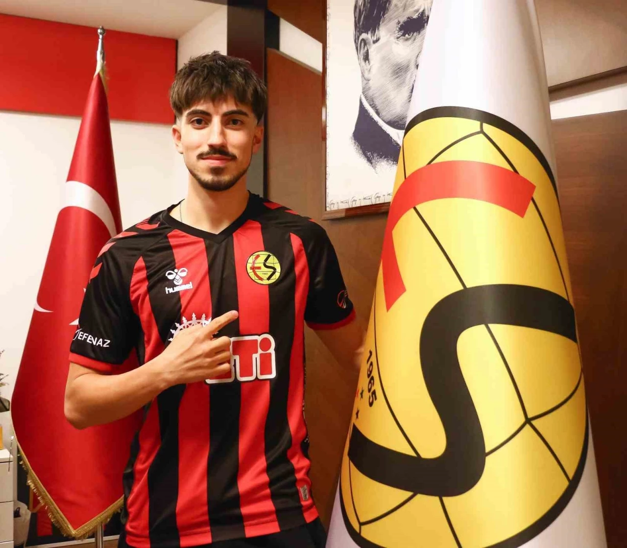 Eskişehirspor’dan hücum hattına takviye
