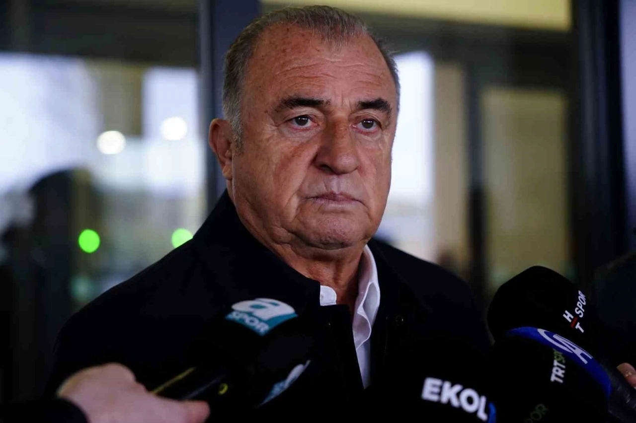 Fatih Terim, Suudi Arabistan’da ayın teknik direktörü seçildi
