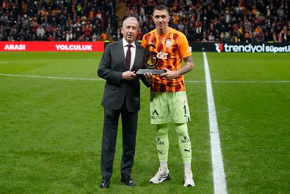 Fernando Muslera, Galatasaray’ın ligde en çok forma giyen oyuncusu oldu
