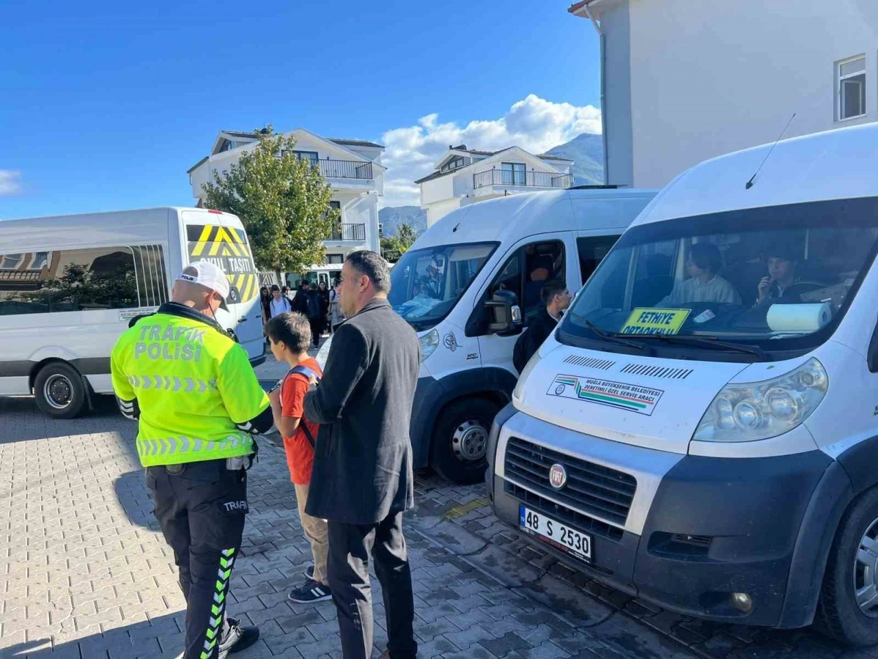 Fethiye’de öğrenci servislerine yoğun denetim
