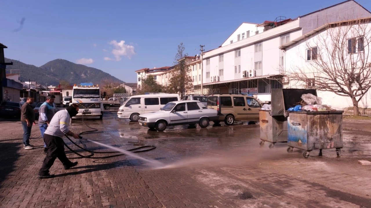 Fethiye sanayide temizlik, hurdalar kaldırıldı