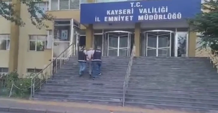 FETÖ’nün sözde ’Sivas bölgesi mahrem sorumlusu’ Kayseri’de yakalandı
