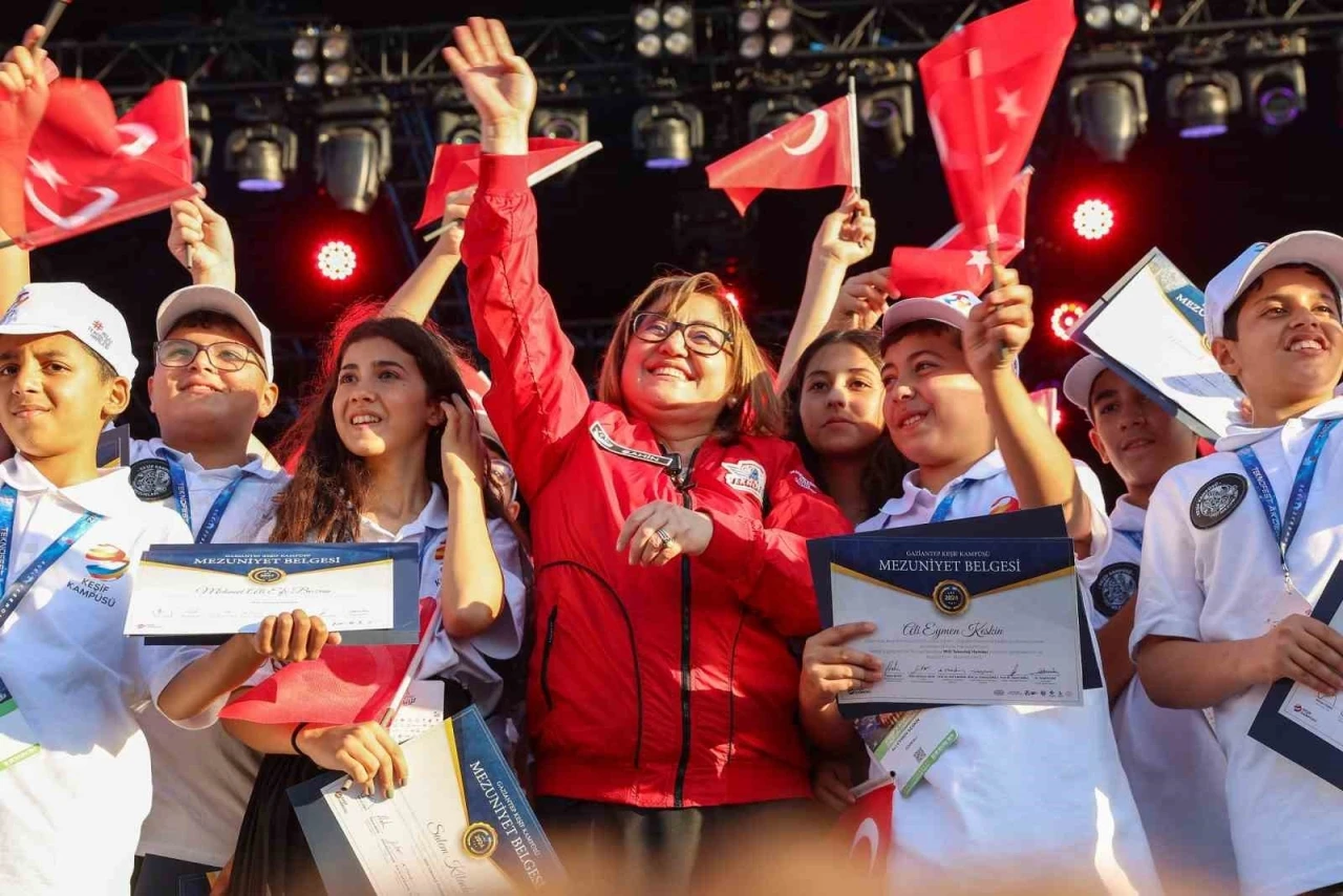 Gaziantep Büyükşehir, TEKNOFEST’te yarışacak takımlara desteğini sürdürüyor
