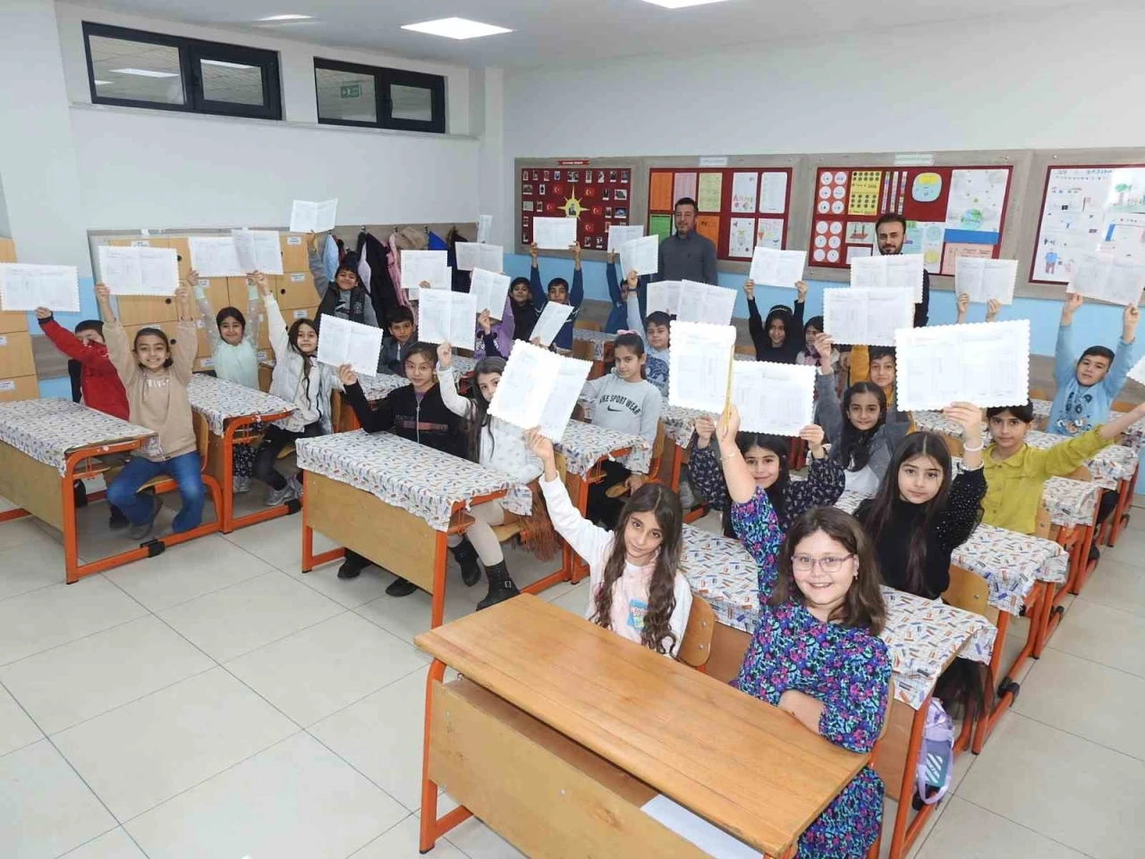 Gaziantep’te 707 bini aşkın öğrenci karne aldı
