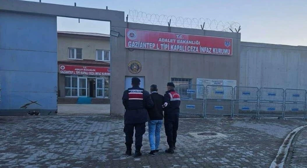 Gaziantep’te DEAŞ silahlı terör örgütü üyesini jandarma yakaladı
