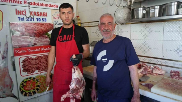 Gaziantep’te kıyma ve kuşbaşı mesaisi başladı
