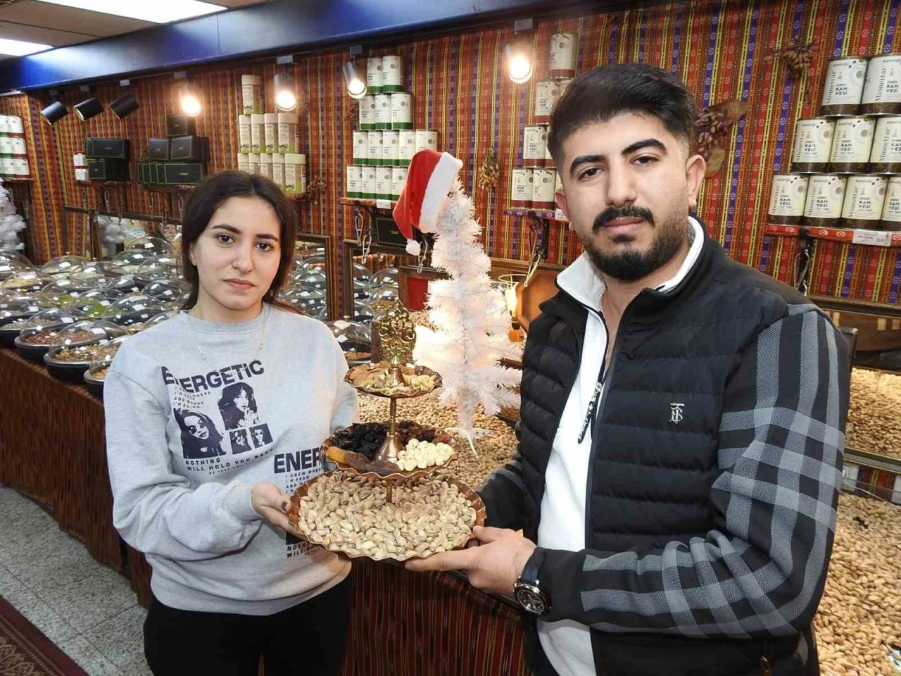 Gaziantep’te kuruyemiş tezgahları yeni yıla hazır
