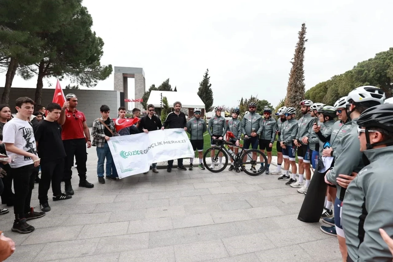 Gebze’den Çanakkale’ye pedal çevirdiler
