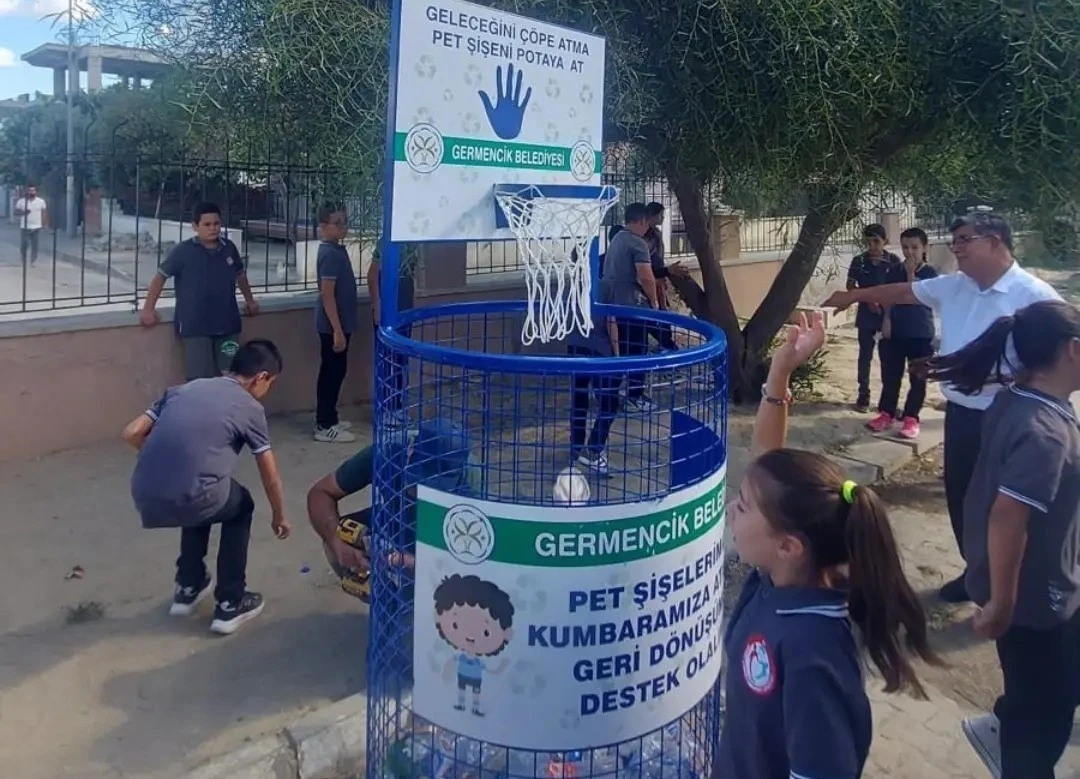 Germencik’te çocuklar atık yönetimini öğreniyor
