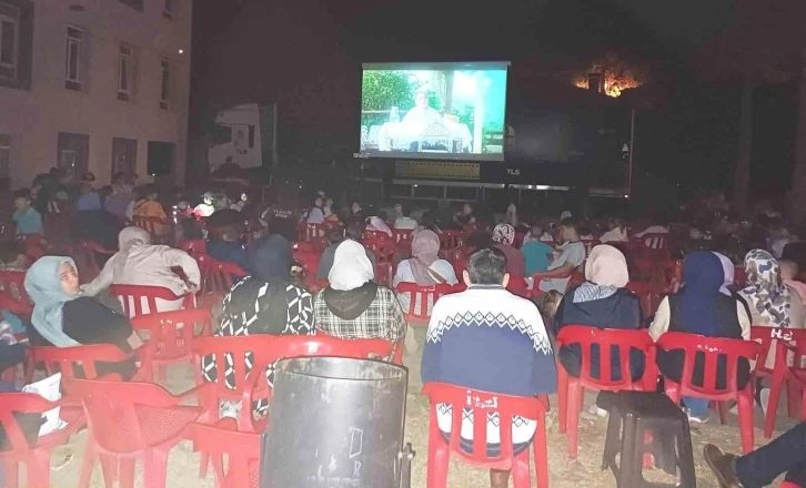 Gezen Sinema tırı Hisarcık’ta
