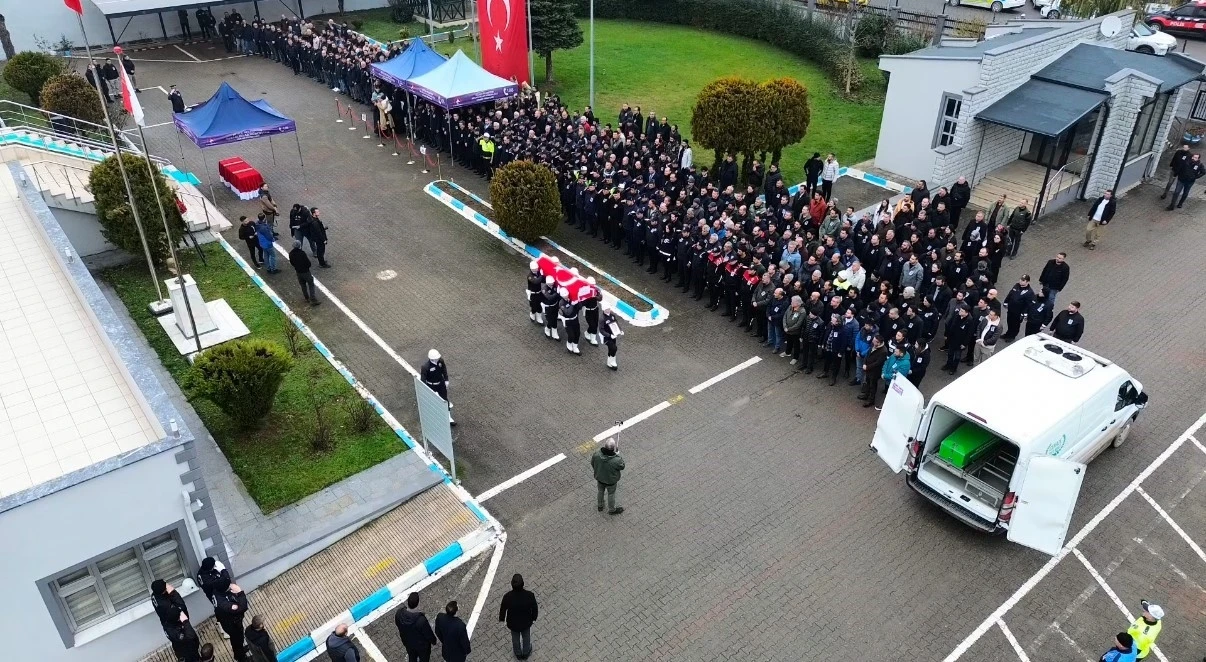 Hayatını kaybeden polis için tören: Gözyaşlarıyla uğurlandı
